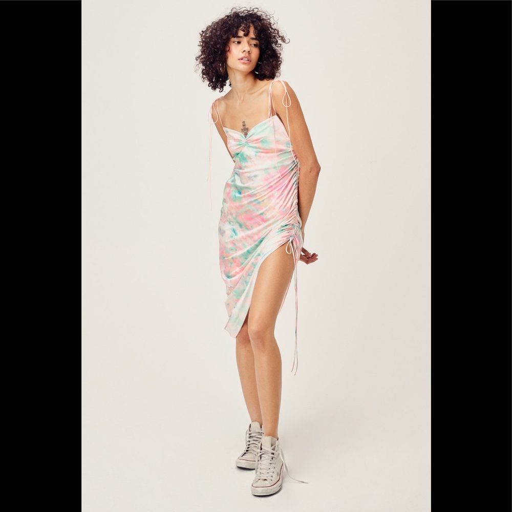 Clouded Sky Cinched Adjustable Tie Dye Strapy Dress - Picture 6 of 15